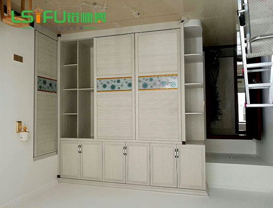鋁師傅全鋁衣柜定制設計裝修效果圖