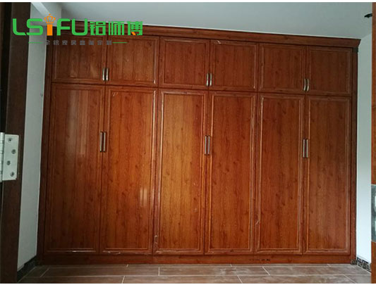 6門開整體全鋁衣柜圖片