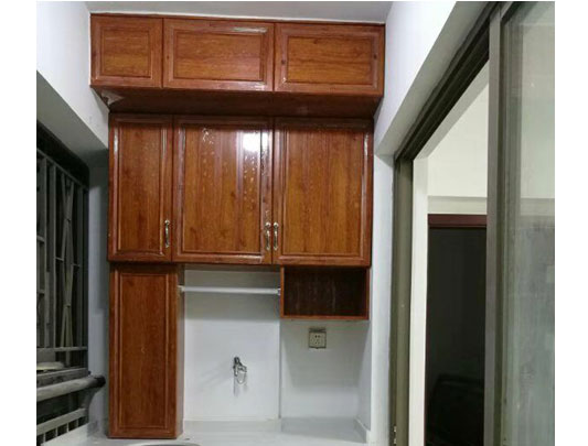 鋁師傅陽(yáng)臺(tái)掛墻式全鋁浴室柜裝修效果圖