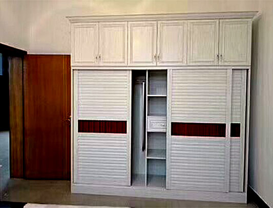 鋁師傅3扇移門全鋁衣柜裝修效果圖