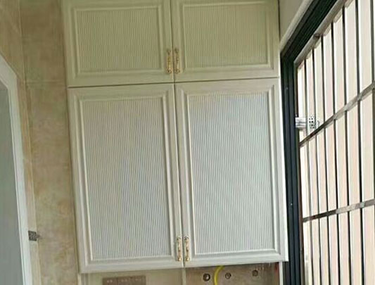 鋁師傅全鋁家具陽(yáng)臺(tái)整體浴室柜圖片